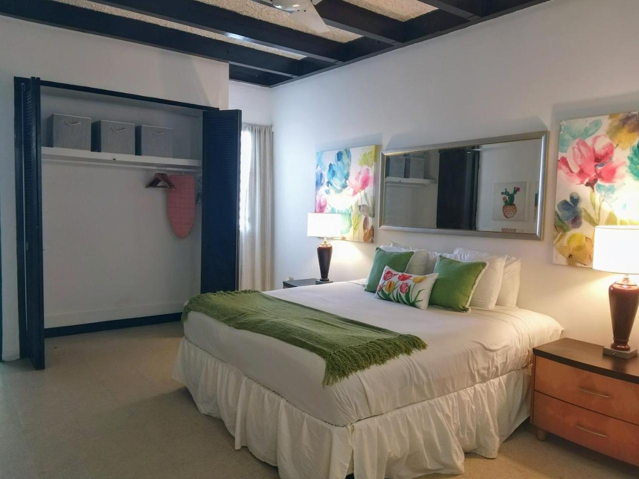 אפרטהוטל La Capitana Old San Juan Building מראה חיצוני תמונה